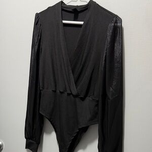 SHEIN Black Long Sleeve Bodysuit